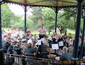 Middleton Band playing in the park