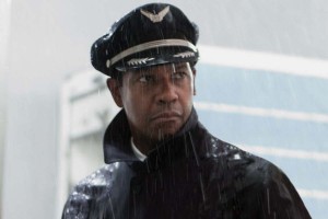 Flight, Denzel Washington in an Oscar Nominated Role, Blazing Minds Film Review