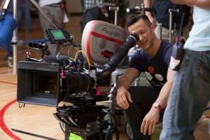 Don Jon – Joseph Gordon-Levitt Directorial Debut – First Images and Movie Trailer
