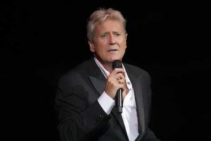 Joe Longthorne at Rhyl Pavilion Postponed
