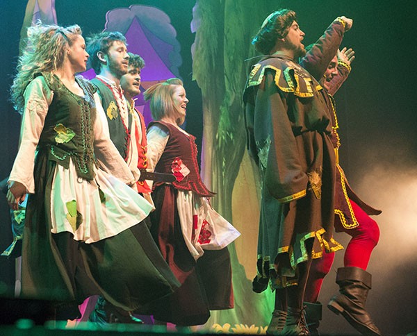 Robin Hood at the Rhyl Pavilion (Photo ©2015 Karen Woodham)