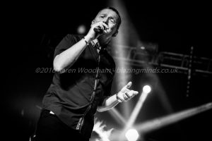 Coast 2 Coast – UB40 Packed Them into the Big Top