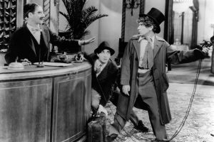 Relive The Craziness of The Marx Brothers 1929-1933