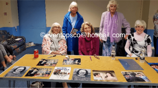 The Girls are back together! - Holiday on the Buses Reunion