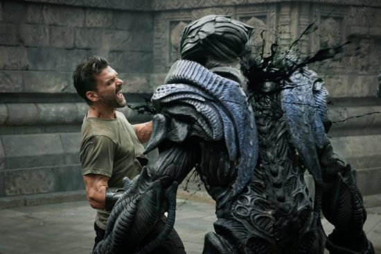 Frank Grillo vs alien in Beyond Skyline (Signature Entertainment)