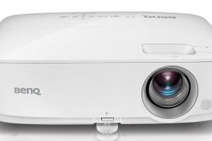 BenQ W1050 Projector – Tech Review