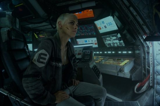Kristen Stewart in Underwater (2020)