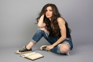 Jessica Lynn Announces Her 2020 UK Tour