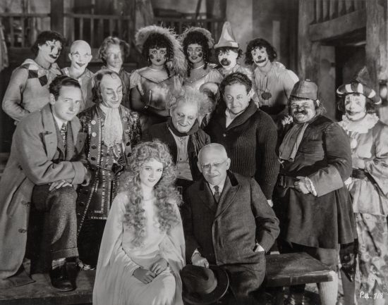 Man Who Laughs