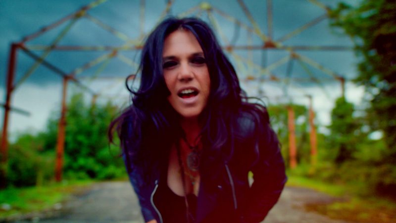 Sari Schorr Releases a New Video for 'The New Revolution'