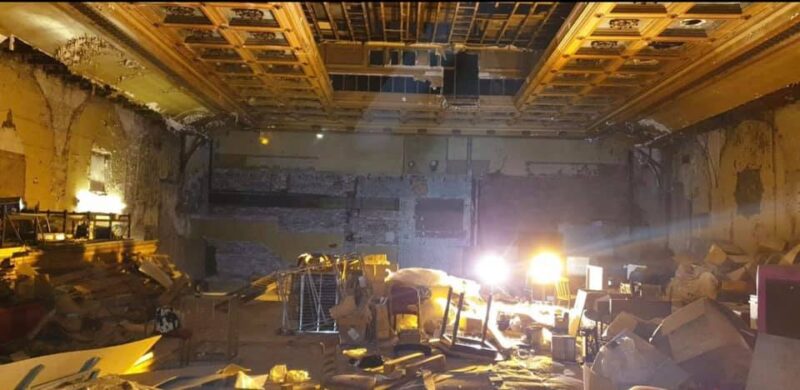 Queens Rhyl Demolition 2 - Stuart Jones