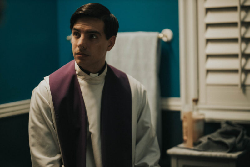 Vadhir Derbez - The Seventh Day (2)