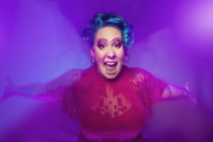 Comedian Abigoliah Schamaun is Legally Cheeky