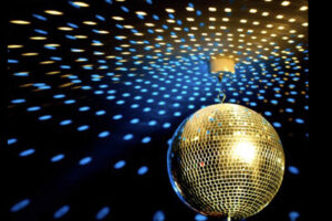 Get on up and Dance y’all …  be some dancin  Muthas! 