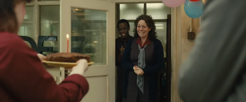 Olivia Colman in Empire of Light - Review on Blazing Minds