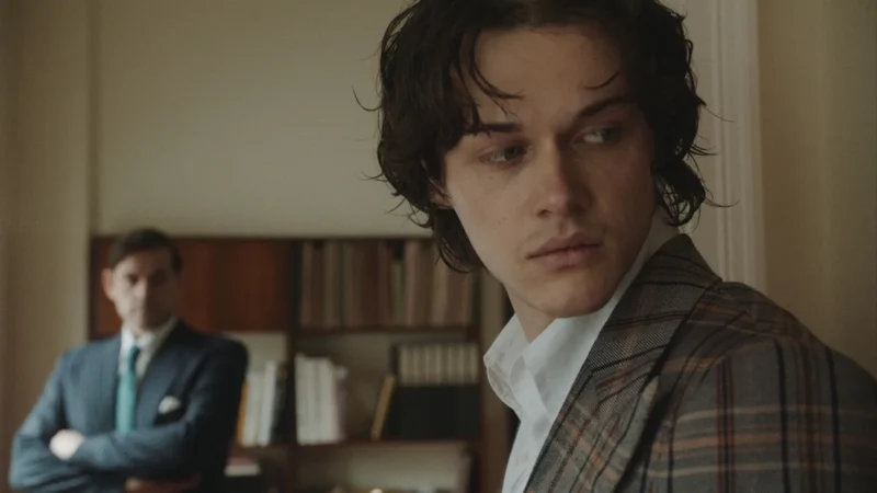 Christopher Briney in Daliland (1)