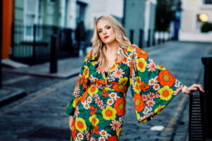 Elles Bailey Heralds the Release of Her Upcoming EP With a Brand-New Single & Video