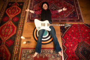 Matt Pearce & The Mutiny unveil new video ahead of anticipated Spring tour alongside Sari Schorr