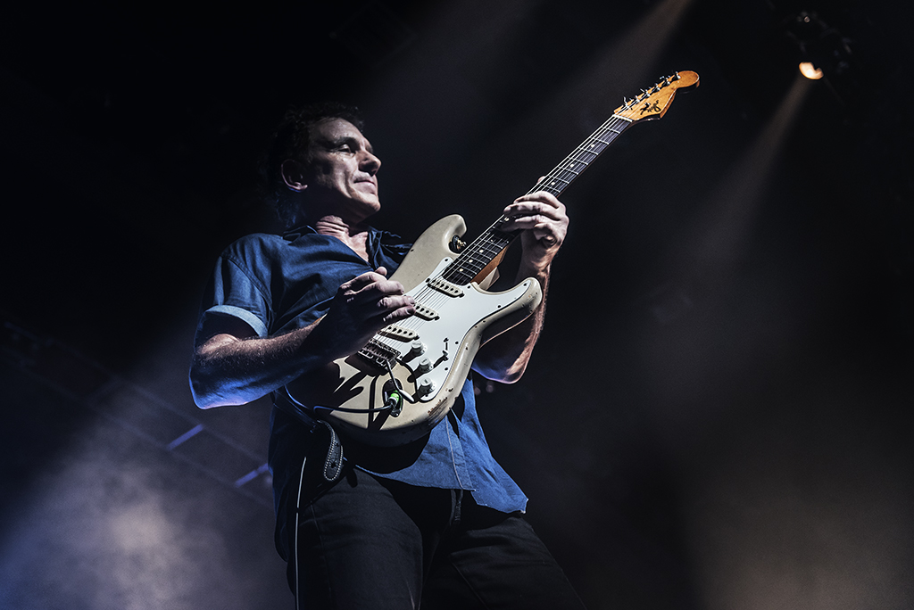 Cold Chisel’s Ian Moss will be returning to the UK for two special performances Cold Chisel’s Ian Moss will be returning to the UK for two special performances