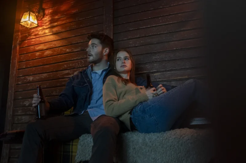 The Strangers Chapter 1 Review - Still 1