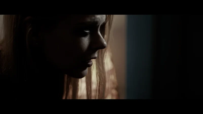 Ayvianna Snow Derelict still