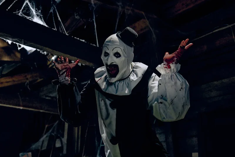 David Howard Thornton as Art The Clown in Terrifier 3 Photo by Jesse Korman (2)