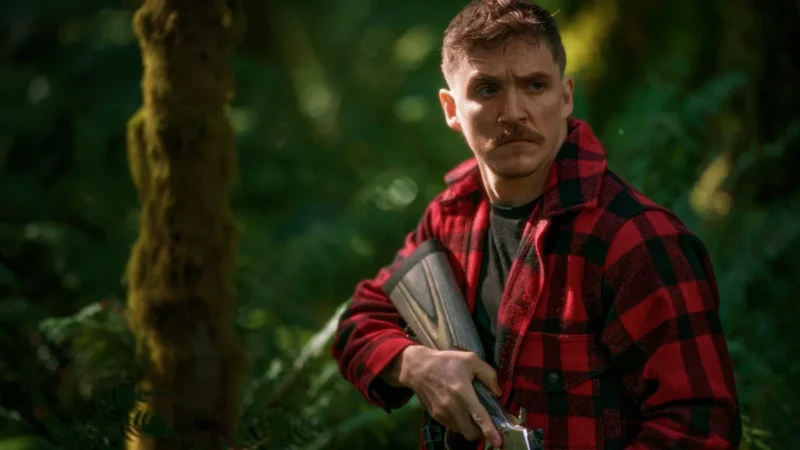 2 - STRANGE DARLING (KYLE)