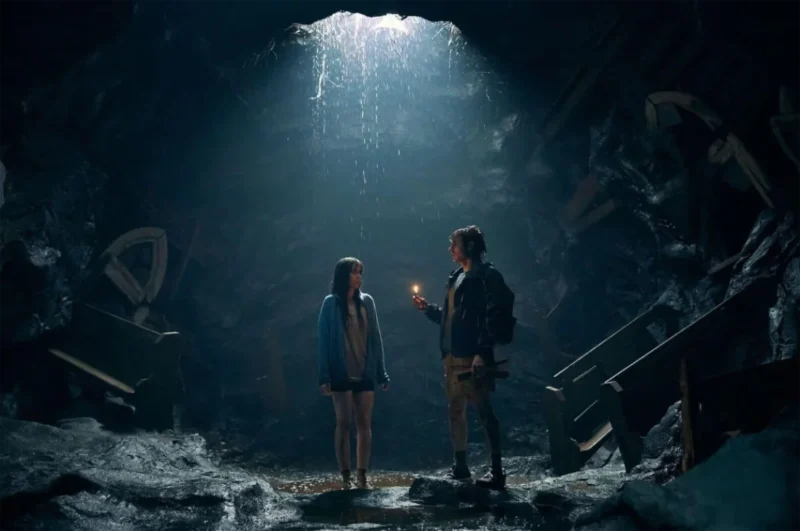 Alison Brie and Dave Franco in Together (2025)