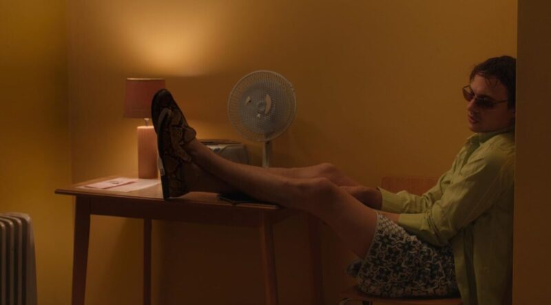 URCHIN - Frank Dillane - Hostel